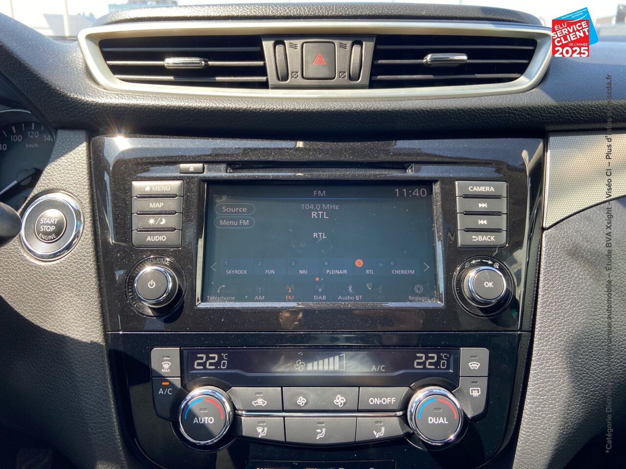 Véhicule d'occasion NISSAN QASHQAI 1.3 DIG-T 140CH N-CONNECTA 2019 SIEGES CHAUF CAMERA CARPLAY chez Nissan Juke occasion