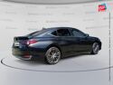 Véhicule d'occasion LEXUS ES 300H LUXE MY25 TPANO SIEGCHAUF/VENTIL/CUIR GPS CAMERA