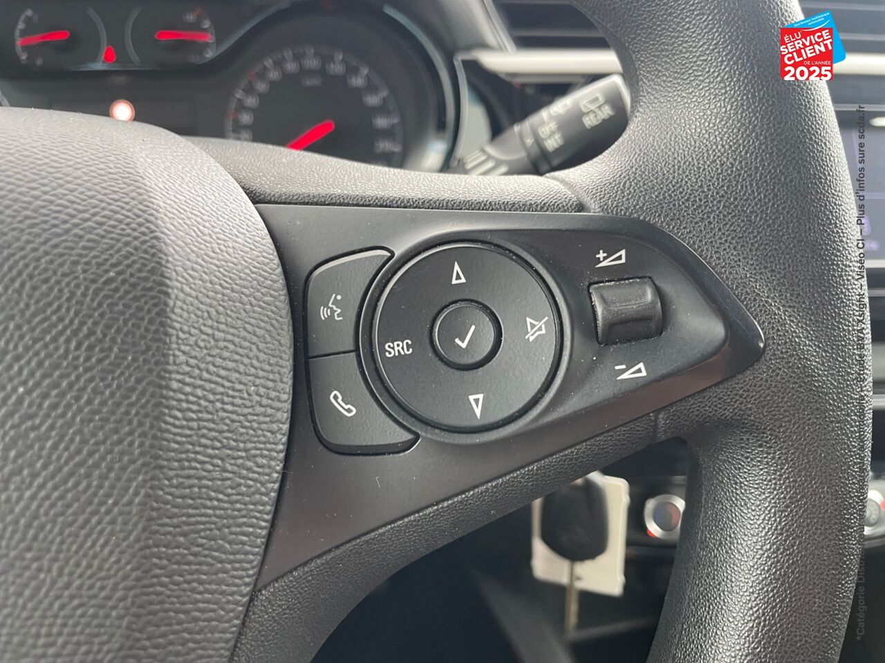 Véhicule d'occasion OPEL CORSA 1.2 TURBO 100CH EDITION chez Le Veodrome