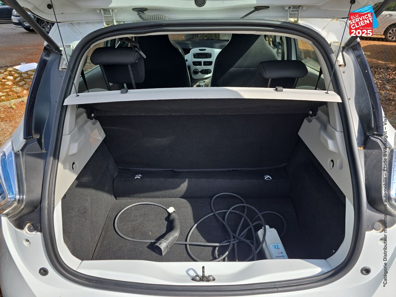 Véhicule d'occasion RENAULT ZOE LIFE CHARGE NORMALE R90 MY19 chez Alpine Mulhouse