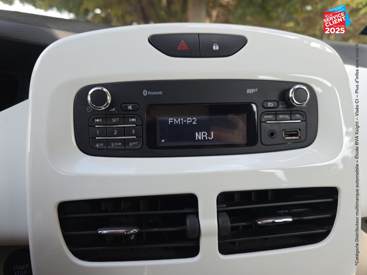 Véhicule d'occasion RENAULT ZOE LIFE CHARGE NORMALE R90 MY19 chez Alpine Mulhouse