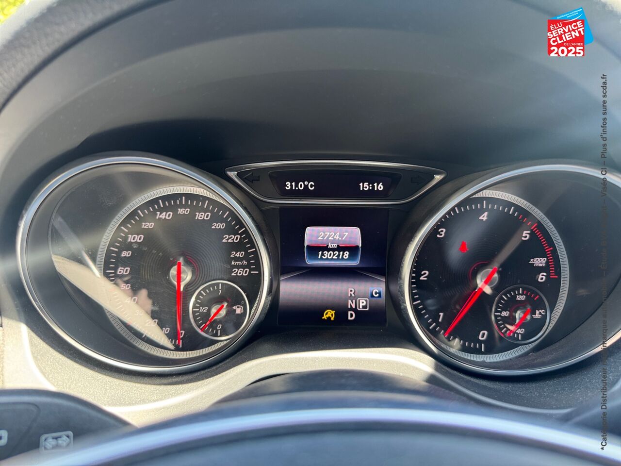 Véhicule d'occasion MERCEDES-BENZ GLA 220 D FASCINATION 7G-DCT TOUVRANT GPS CAMERA chez Jaguar Nancy