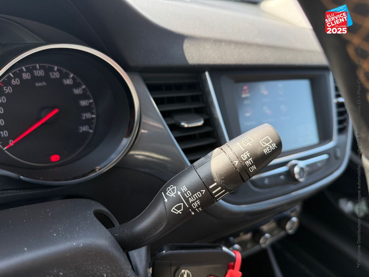 Véhicule d'occasion OPEL CROSSLAND X 1.2 TURBO 110CH ELEGANCE EURO 6D-T RADAR AR chez Opel Verdun