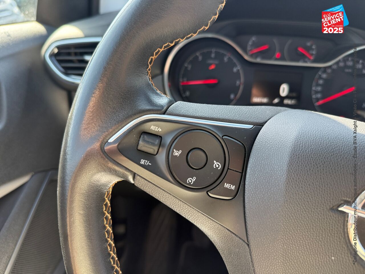 Véhicule d'occasion OPEL CROSSLAND X 1.2 TURBO 110CH ELEGANCE EURO 6D-T RADAR AR chez Opel Verdun