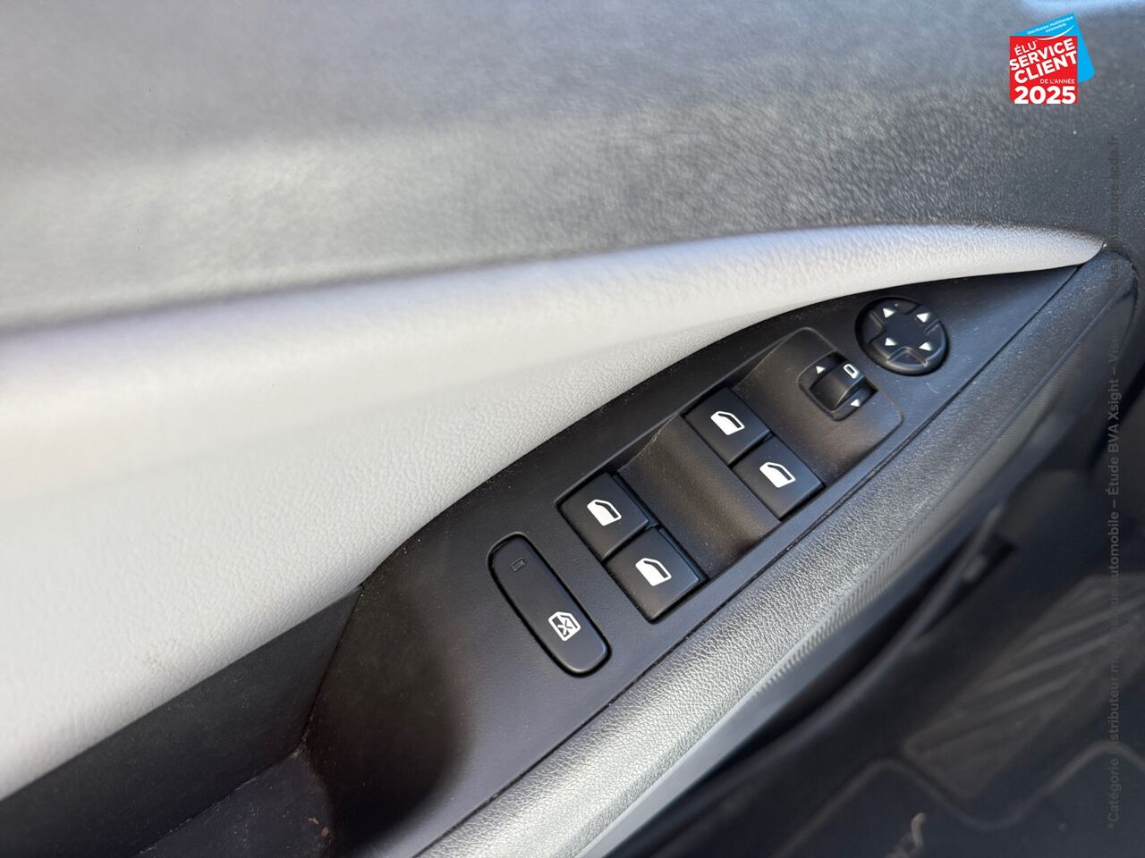 Véhicule d'occasion OPEL CROSSLAND X 1.2 TURBO 110CH ELEGANCE EURO 6D-T RADAR AR chez Opel Verdun