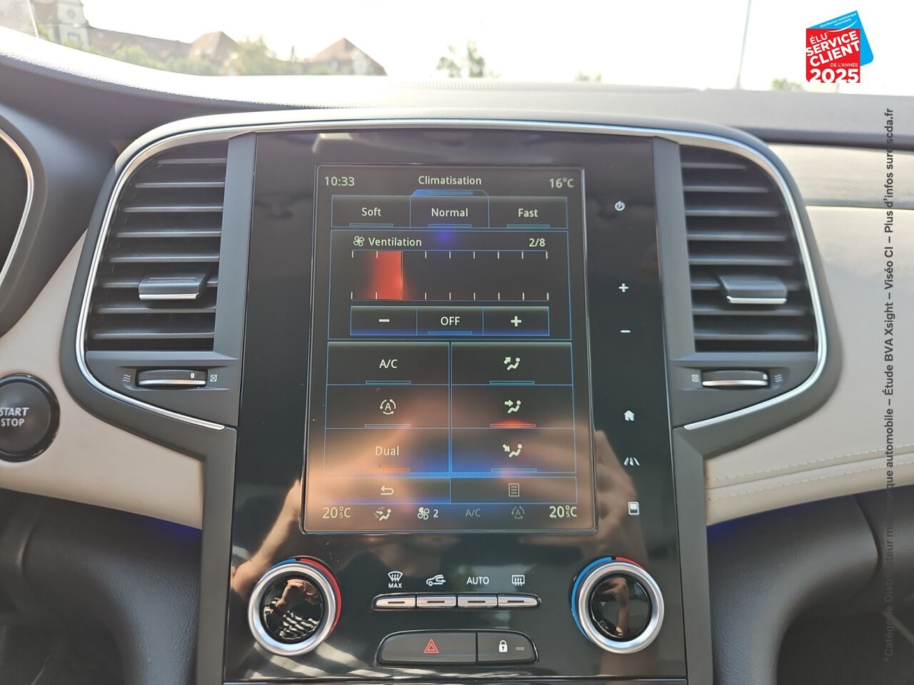 Véhicule d'occasion RENAULT TALISMAN 1.8 TCE 225CH FAP INITIALE PARIS EDC - 19 SIEGES CHAUF/VENTIL GPS CAMERA HUD BOSE chez Le Veodrome