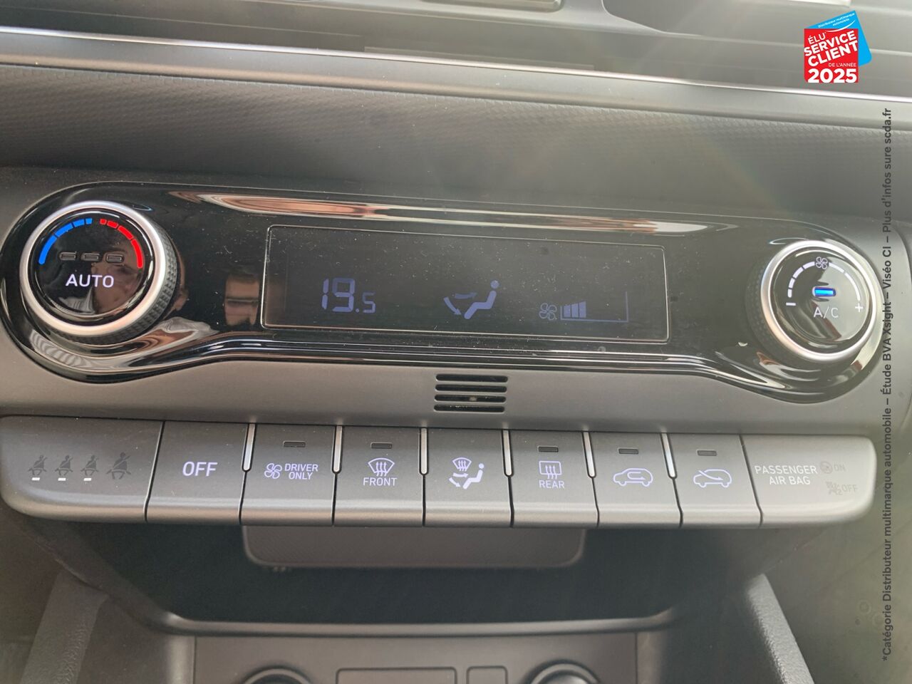 Véhicule d'occasion HYUNDAI KONA 1.6 GDI 141CH HYBRID CREATIVE DCT-6 chez Renault Mulhouse