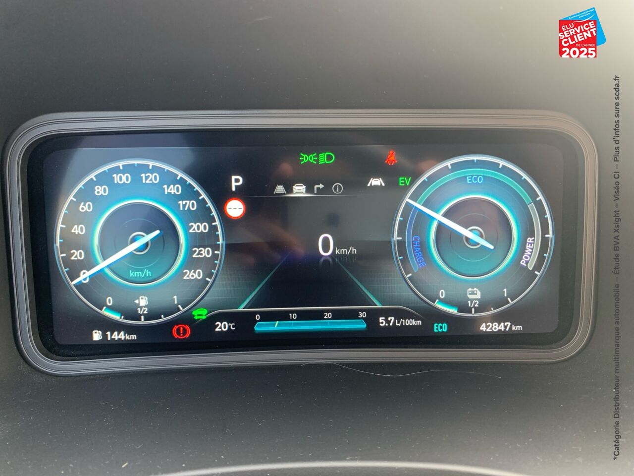 Véhicule d'occasion HYUNDAI KONA 1.6 GDI 141CH HYBRID CREATIVE DCT-6 chez Renault Mulhouse