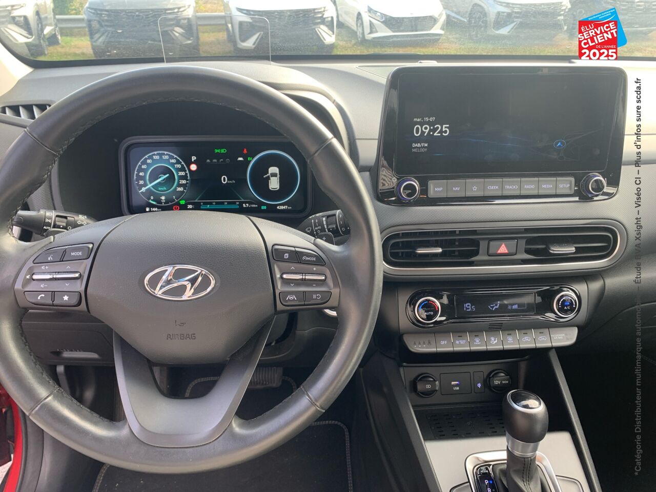 Véhicule d'occasion HYUNDAI KONA 1.6 GDI 141CH HYBRID CREATIVE DCT-6 chez Renault Mulhouse