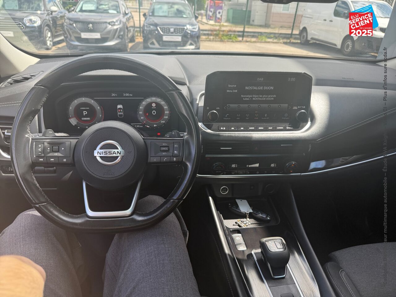 Véhicule d'occasion NISSAN QASHQAI 1.3 MILD HYBRID 158CH N-CONNECTA XTRONIC chez Renault Colmar