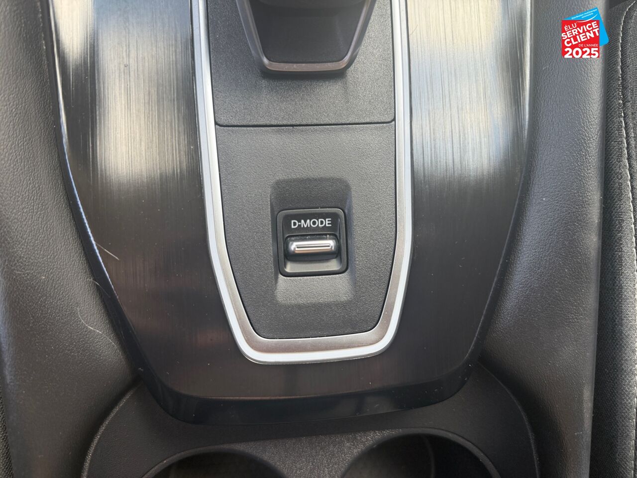 Véhicule d'occasion NISSAN QASHQAI 1.3 MILD HYBRID 158CH N-CONNECTA XTRONIC chez Renault Colmar