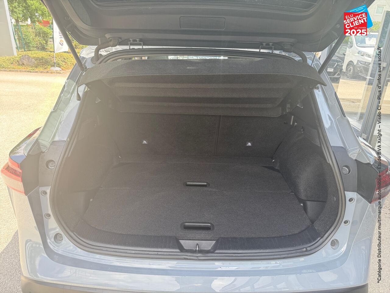 Véhicule d'occasion NISSAN QASHQAI 1.3 MILD HYBRID 158CH N-CONNECTA XTRONIC chez Renault Colmar