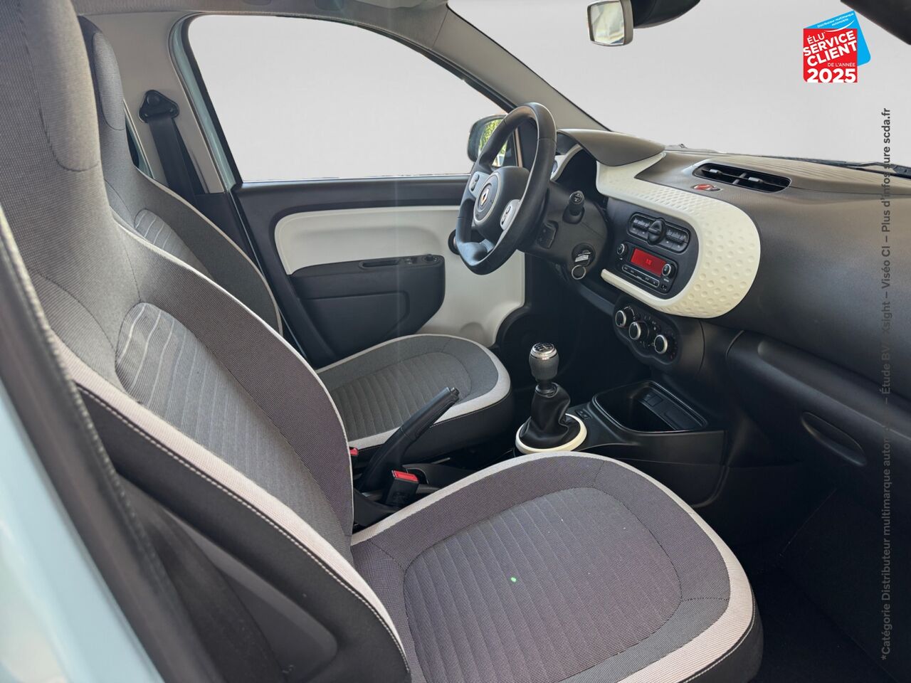 Véhicule d'occasion RENAULT TWINGO 1.0 SCE 75CH ZEN chez Dacia Strasbourg