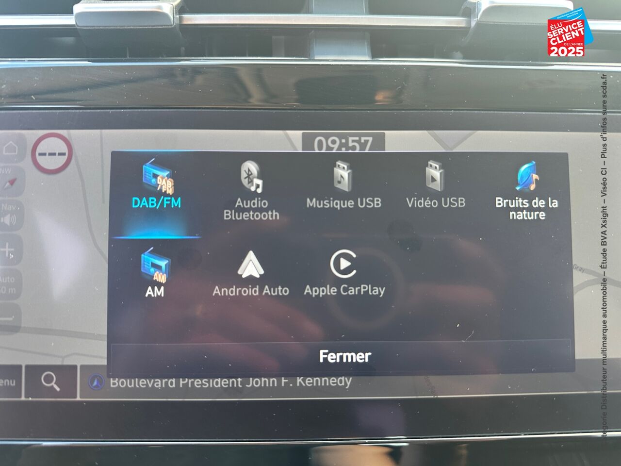 Véhicule d'occasion HYUNDAI TUCSON 1.6 T-GDI 230CH HYBRID CREATIVE BVA6 chez Hyundai Epernay