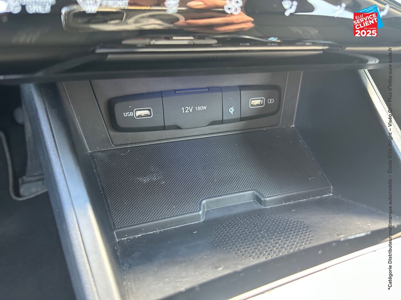 Véhicule d'occasion HYUNDAI TUCSON 1.6 T-GDI 230CH HYBRID CREATIVE BVA6 chez Hyundai Epernay