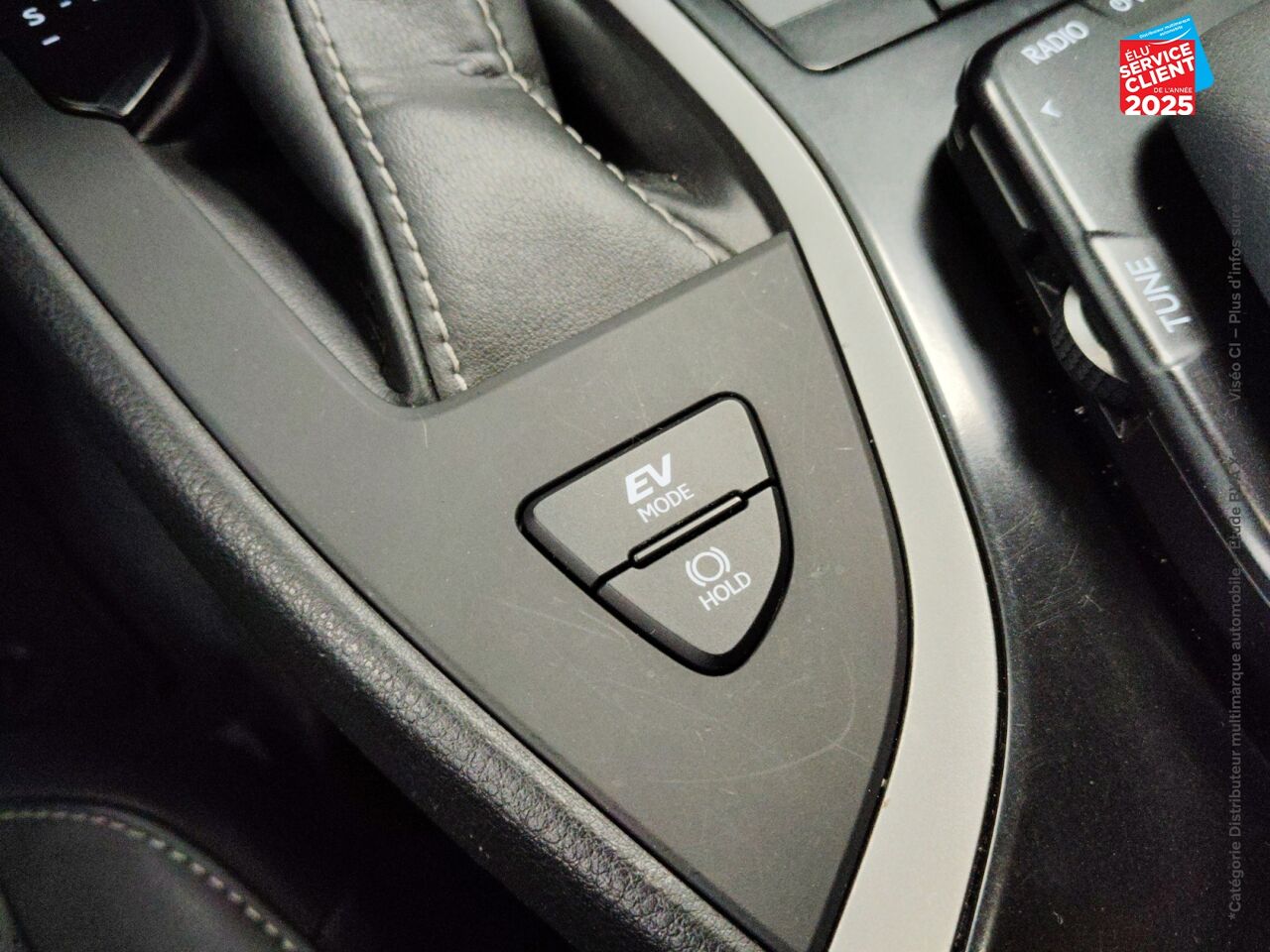 Véhicule d'occasion LEXUS UX 250H 2WD LUXE MY20 chez Renault Colmar