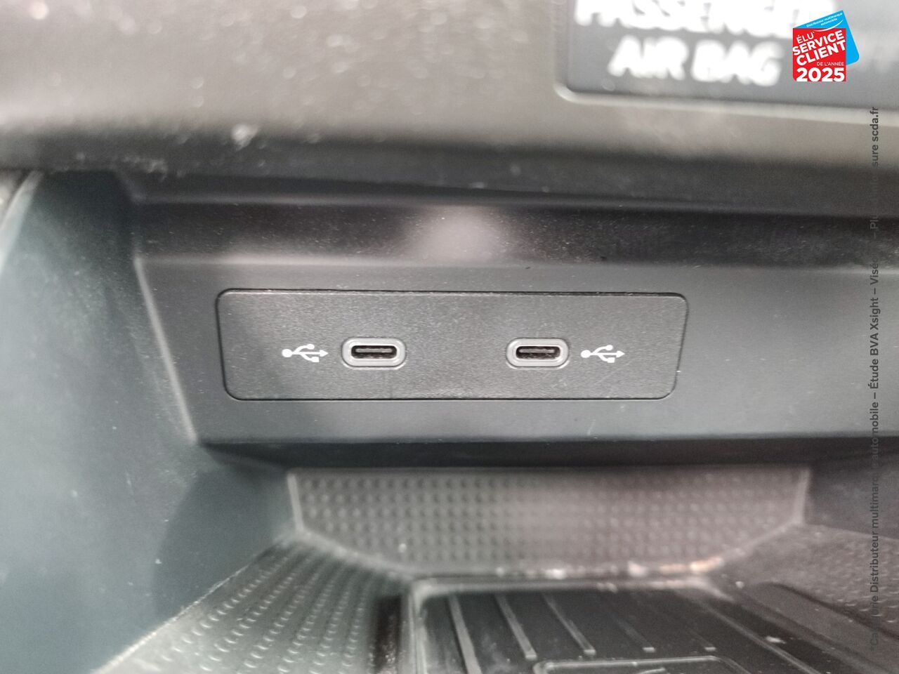 Véhicule d'occasion SEAT ARONA 1.0 TSI 110CH COPA CAMERA chez Fiat Mulhouse