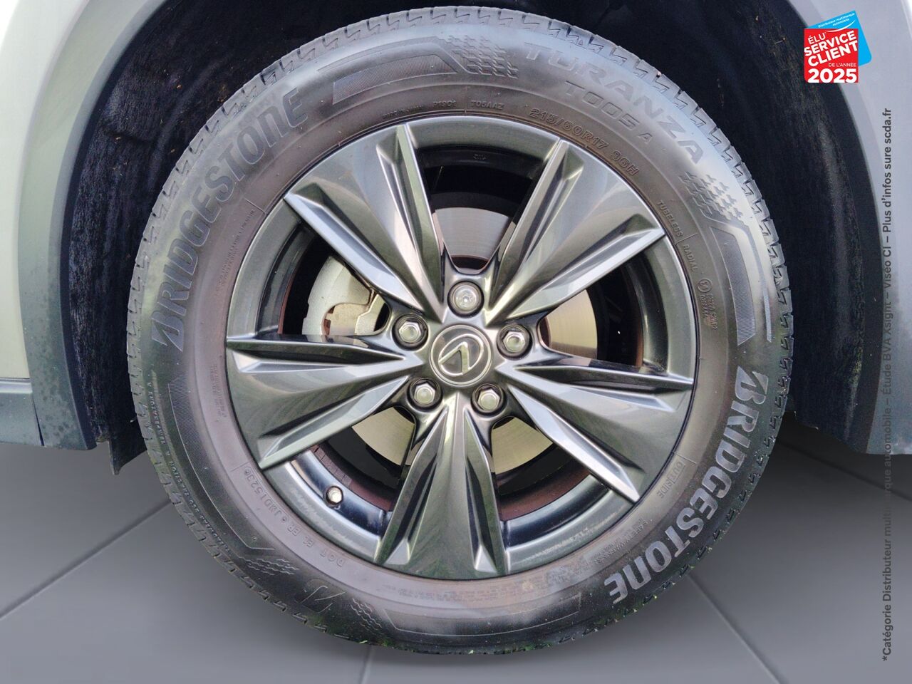 Véhicule d'occasion LEXUS UX 250H LUXE 2WD chez Toyota Thionville