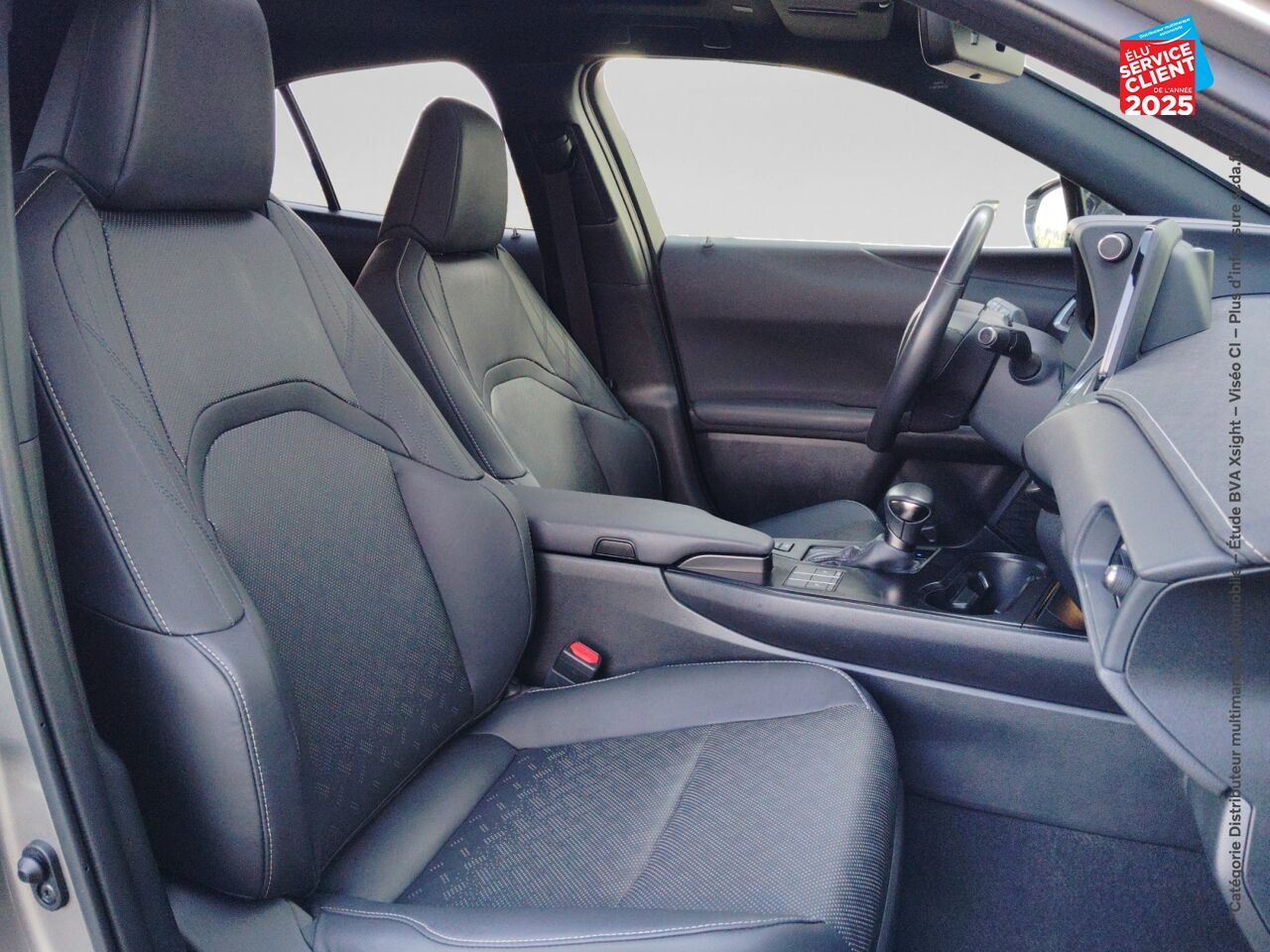 Véhicule d'occasion LEXUS UX 250H LUXE 2WD chez Toyota Thionville