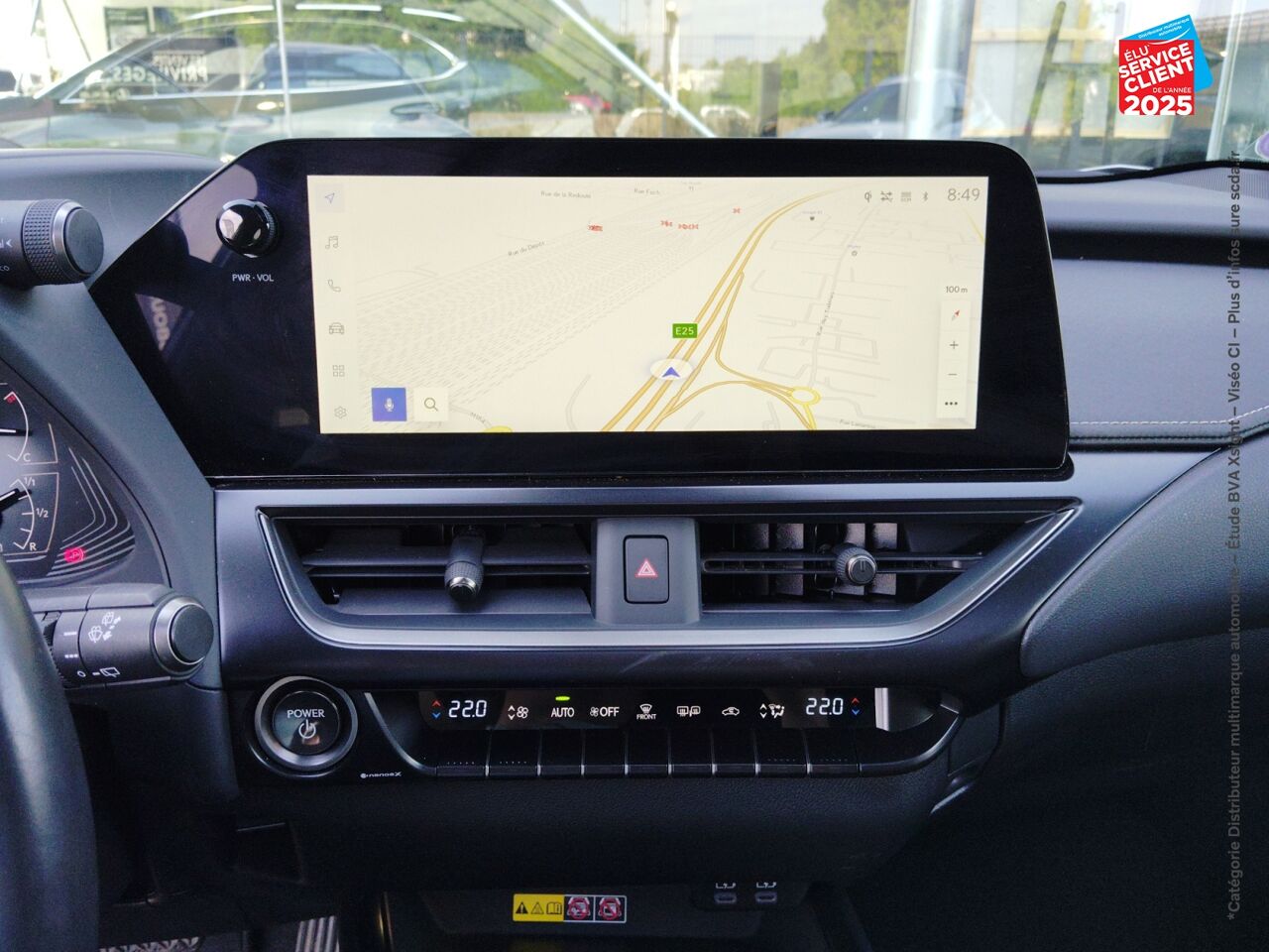Véhicule d'occasion LEXUS UX 250H LUXE 2WD chez Toyota Thionville