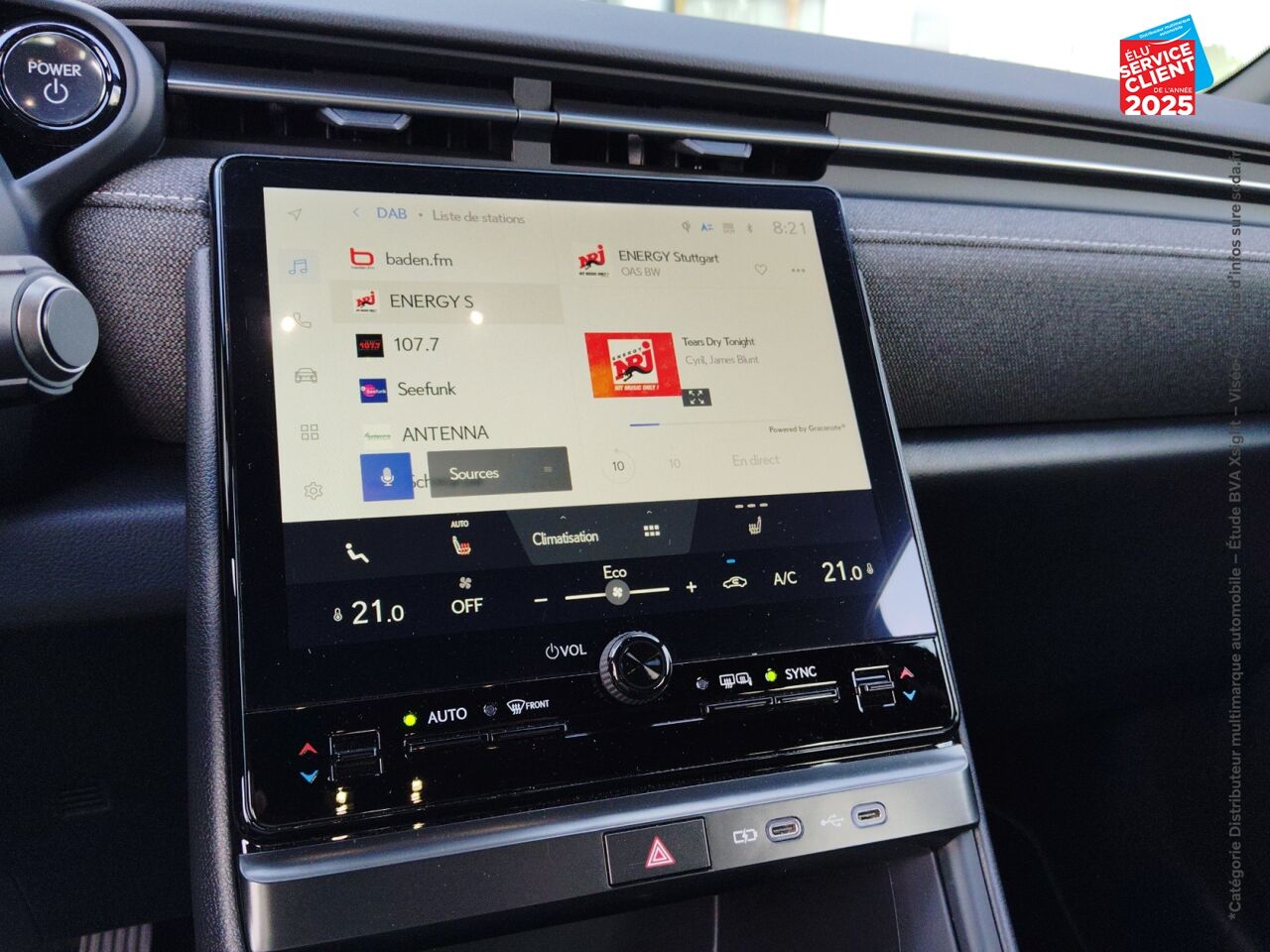 Véhicule d'occasion LEXUS LBX 1.5 136CH BUSINESS PLUS 2WD SIEGES CHAUF GPS CAMERA chez Toyota Besançon