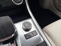 Véhicule d'occasion JAGUAR XF D200 MHEV R-DYNAMIC HSE BVA8 AWD