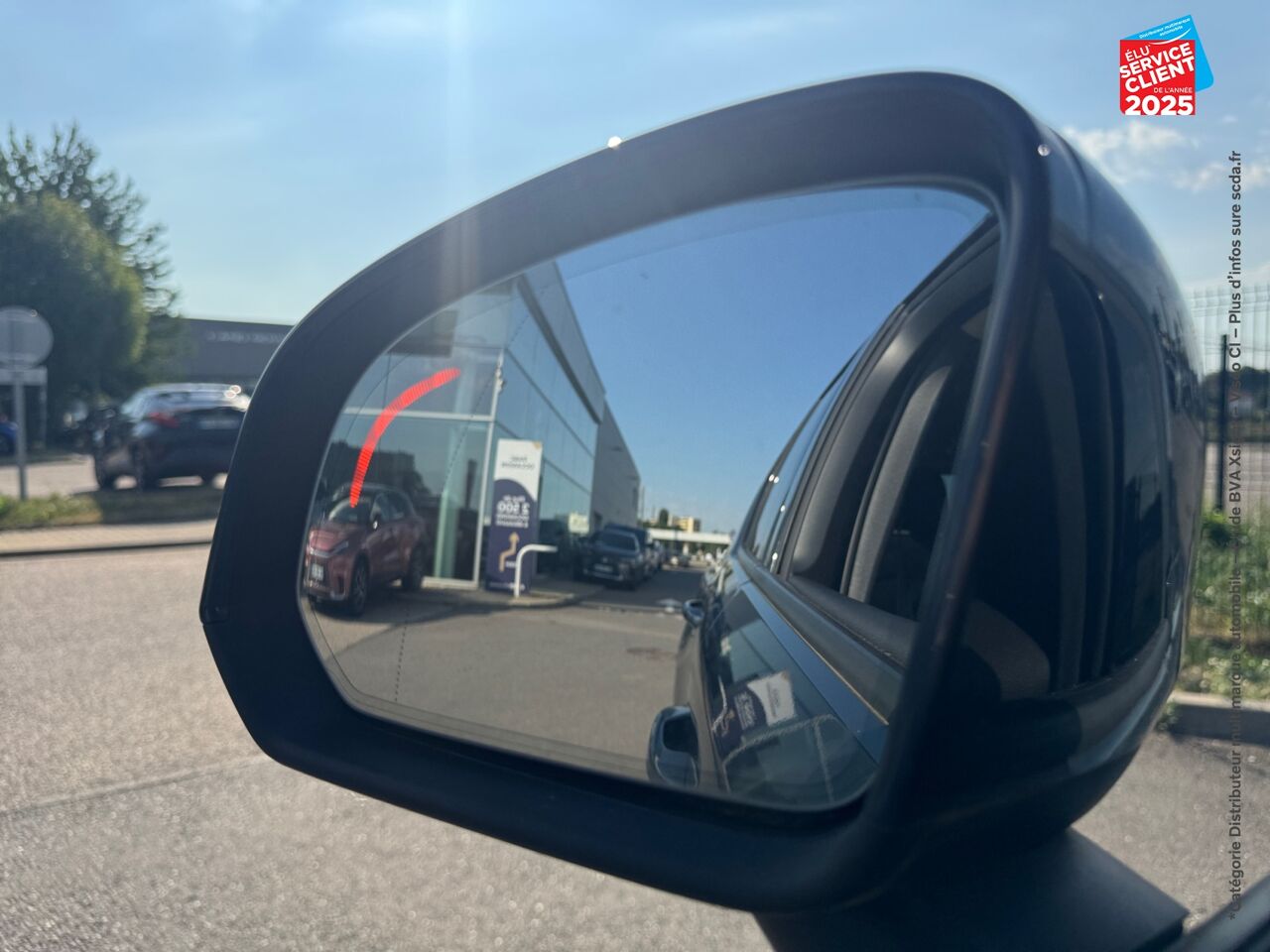 Véhicule d'occasion VOLVO XC40 T2 129CH BUSINESS GEARTRONIC 8 chez Hyundai Chalons