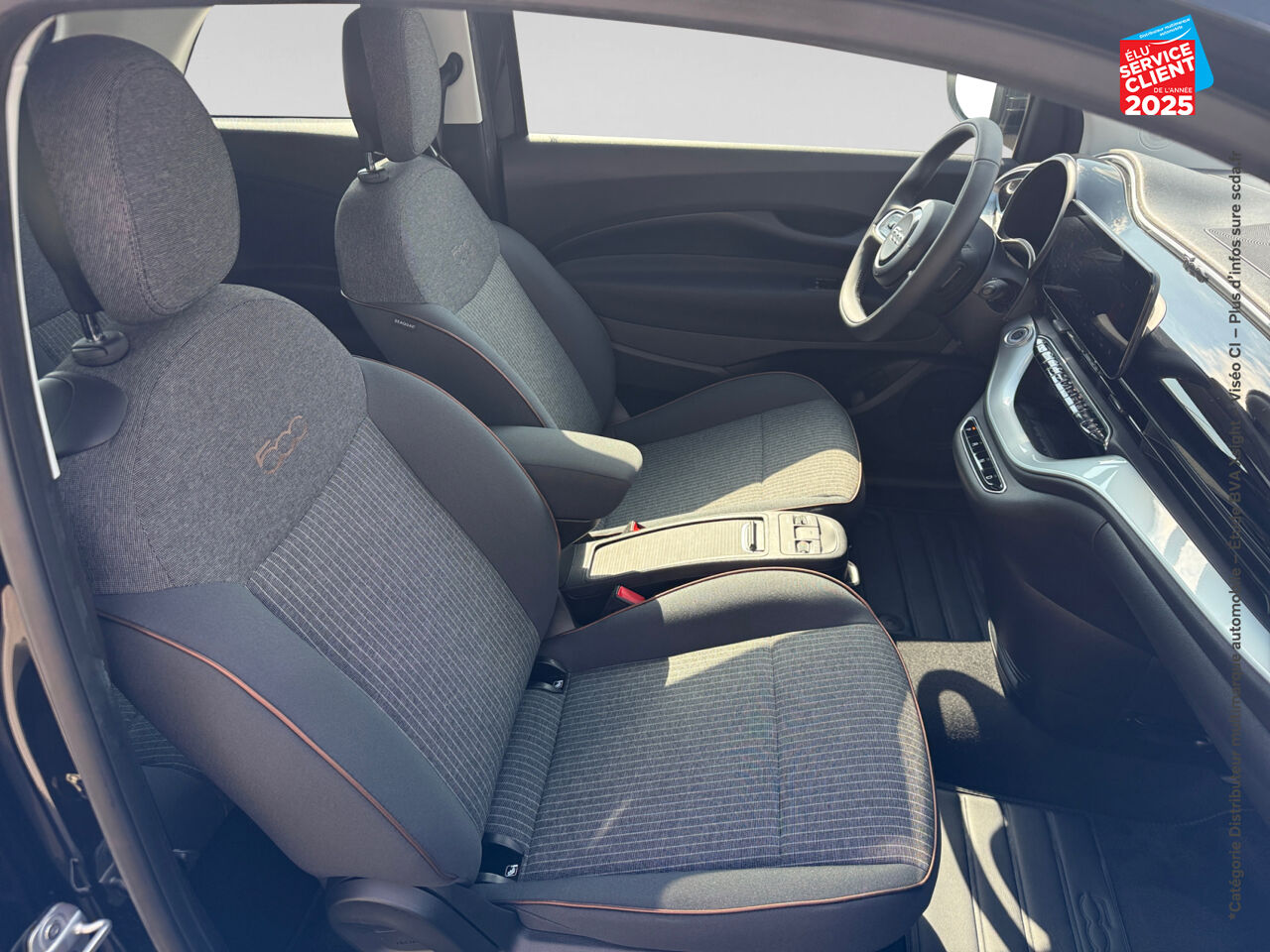 Véhicule d'occasion FIAT 500 E 118CH ICONE PLUS TOUVRANT GPS chez Toyota Thionville