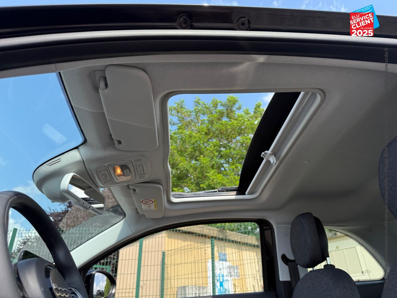 Véhicule d'occasion FIAT 500 E 118CH ICONE PLUS TOUVRANT GPS chez Toyota Thionville