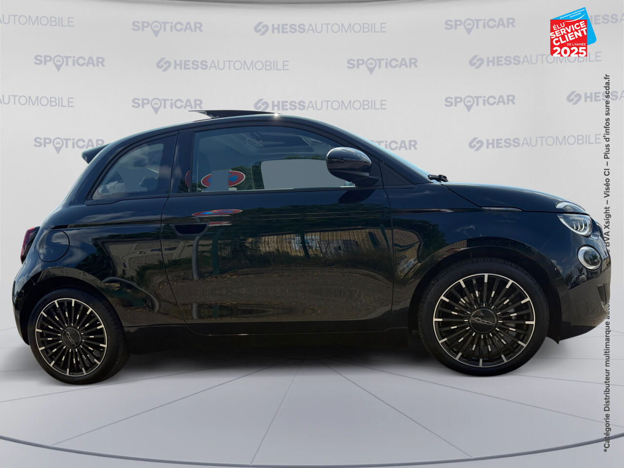 Véhicule d'occasion FIAT 500 E 118CH ICONE PLUS TOUVRANT GPS chez Toyota Thionville
