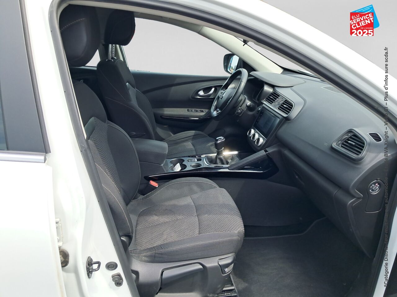 Véhicule d'occasion RENAULT KADJAR 1.5 BLUE DCI 115CH BUSINESS - 21 chez Renault Strasbourg