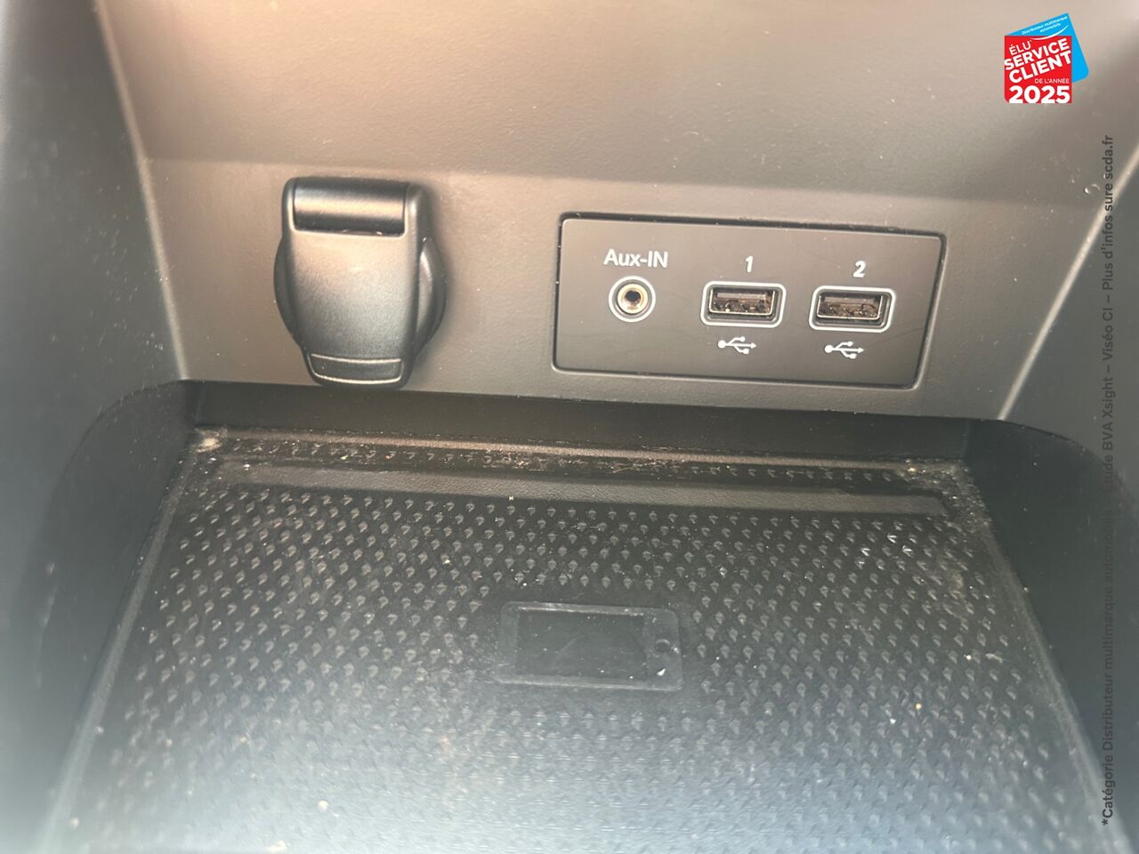 Véhicule d'occasion RENAULT CAPTUR 1.3 TCE 140CH FAP INTENS EDC -21 CAMERA GPS chez Renault Sélestat