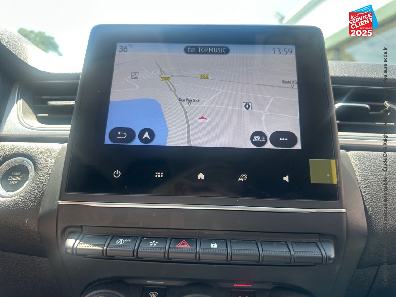 Véhicule d'occasion RENAULT CAPTUR 1.3 TCE 140CH FAP INTENS EDC -21 CAMERA GPS chez Renault Sélestat