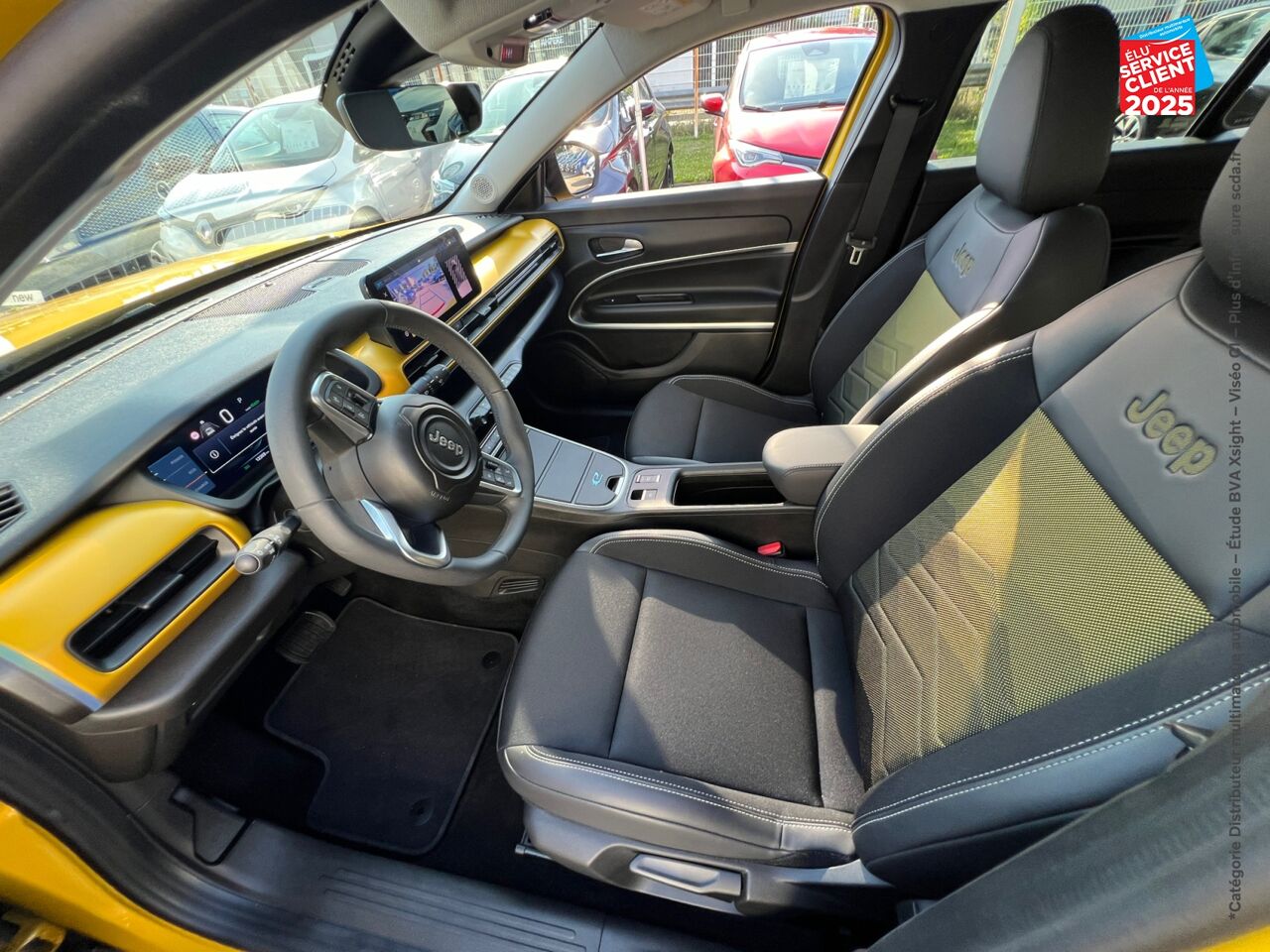 Véhicule d'occasion JEEP AVENGER ELECTRIQUE 156CH 115KW 1ST EDITION chez Peugeot Sedan
