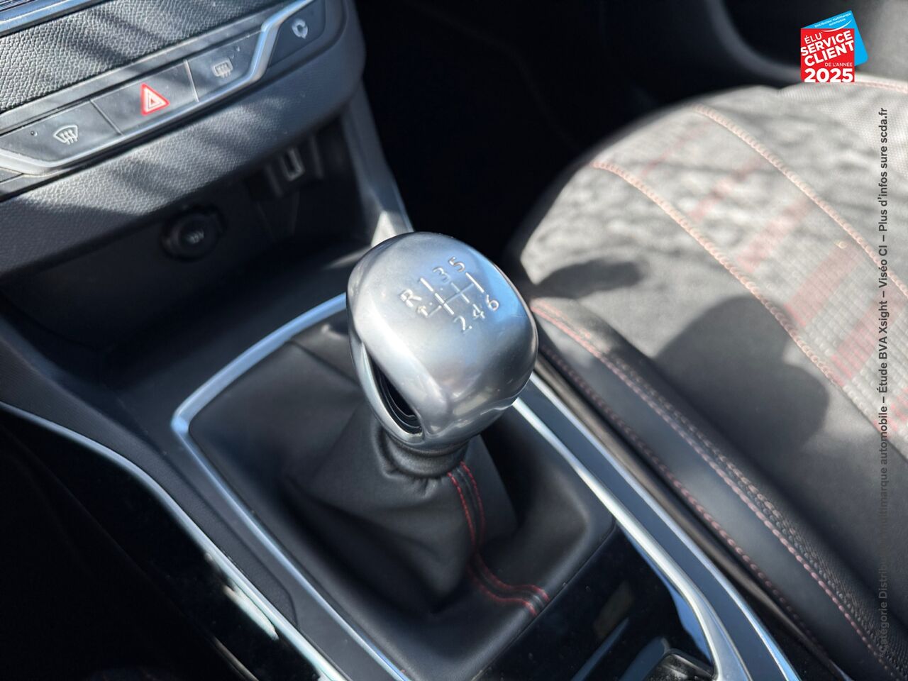 Véhicule d'occasion PEUGEOT 308 1.5 BLUEHDI 130CH SS GT LINE chez Renault Saint-Louis