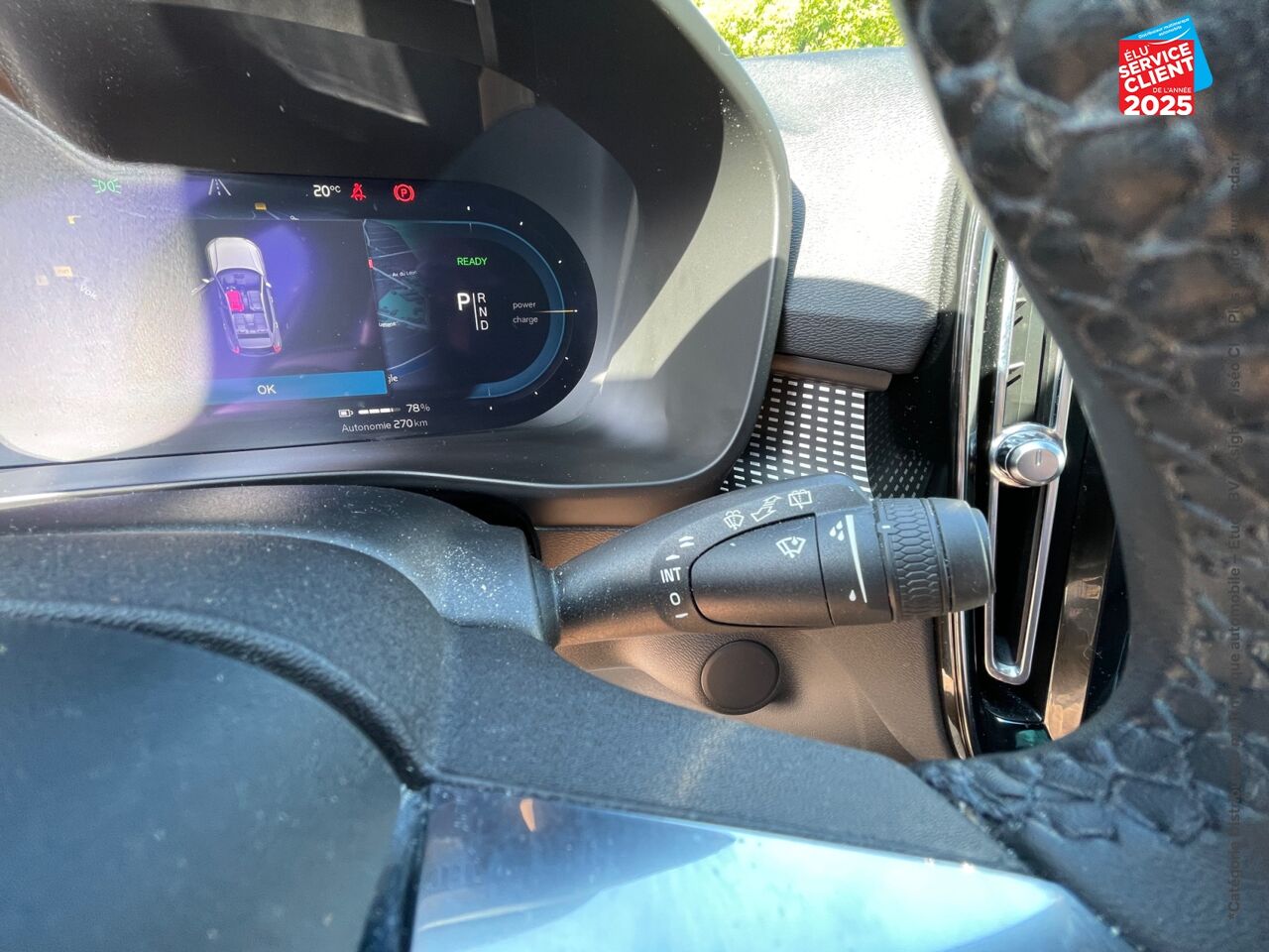 Véhicule d'occasion VOLVO XC40 RECHARGE 231CH PLUS EDT CAMERA chez Volvo Epernay