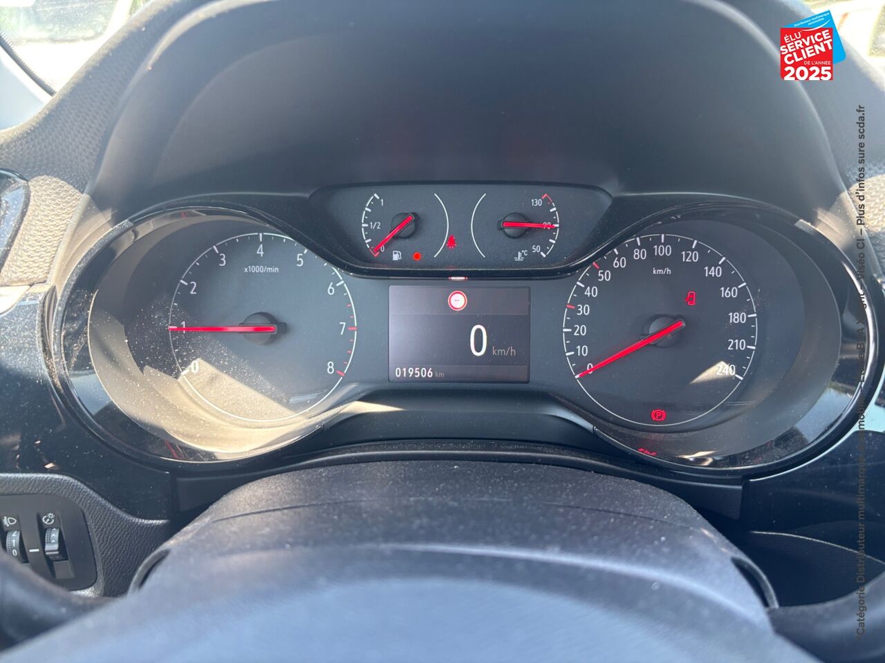 Véhicule d'occasion OPEL CORSA 1.2 75CH ELEGANCE BUSINESS GPS CARPLAY chez Renault Montbéliard