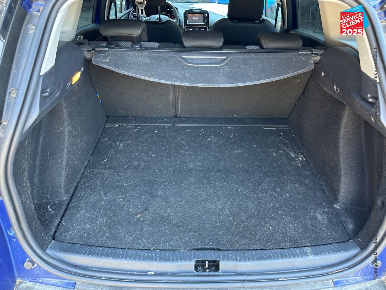 Véhicule d'occasion RENAULT CLIO ESTATE 1.5 DCI 75CH ENERGY BUSINESS EURO6C chez Toyota Saint Dizier