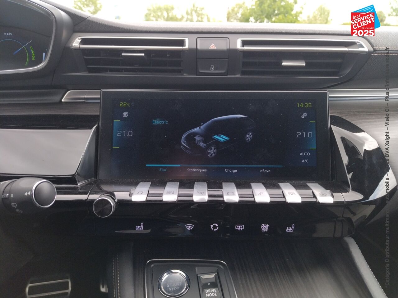 Véhicule d'occasion PEUGEOT 508 SW HYBRID 225CH GT E-EAT8 TOUVRANT SIEGE CHAUF CAMERA GPS chez Toyota Saint Dizier