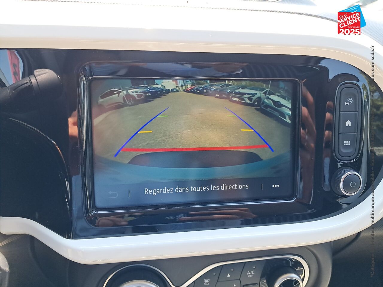 Véhicule d'occasion RENAULT TWINGO E-TECH ELECTRIC INTENS R80 ACHAT INTEGRAL - 21MY chez Fiat Mulhouse
