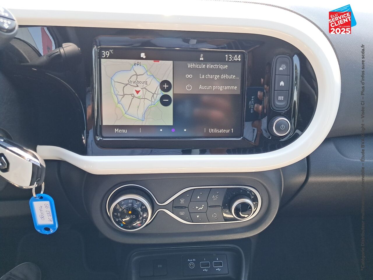 Véhicule d'occasion RENAULT TWINGO E-TECH ELECTRIC INTENS R80 ACHAT INTEGRAL - 21MY chez Fiat Mulhouse