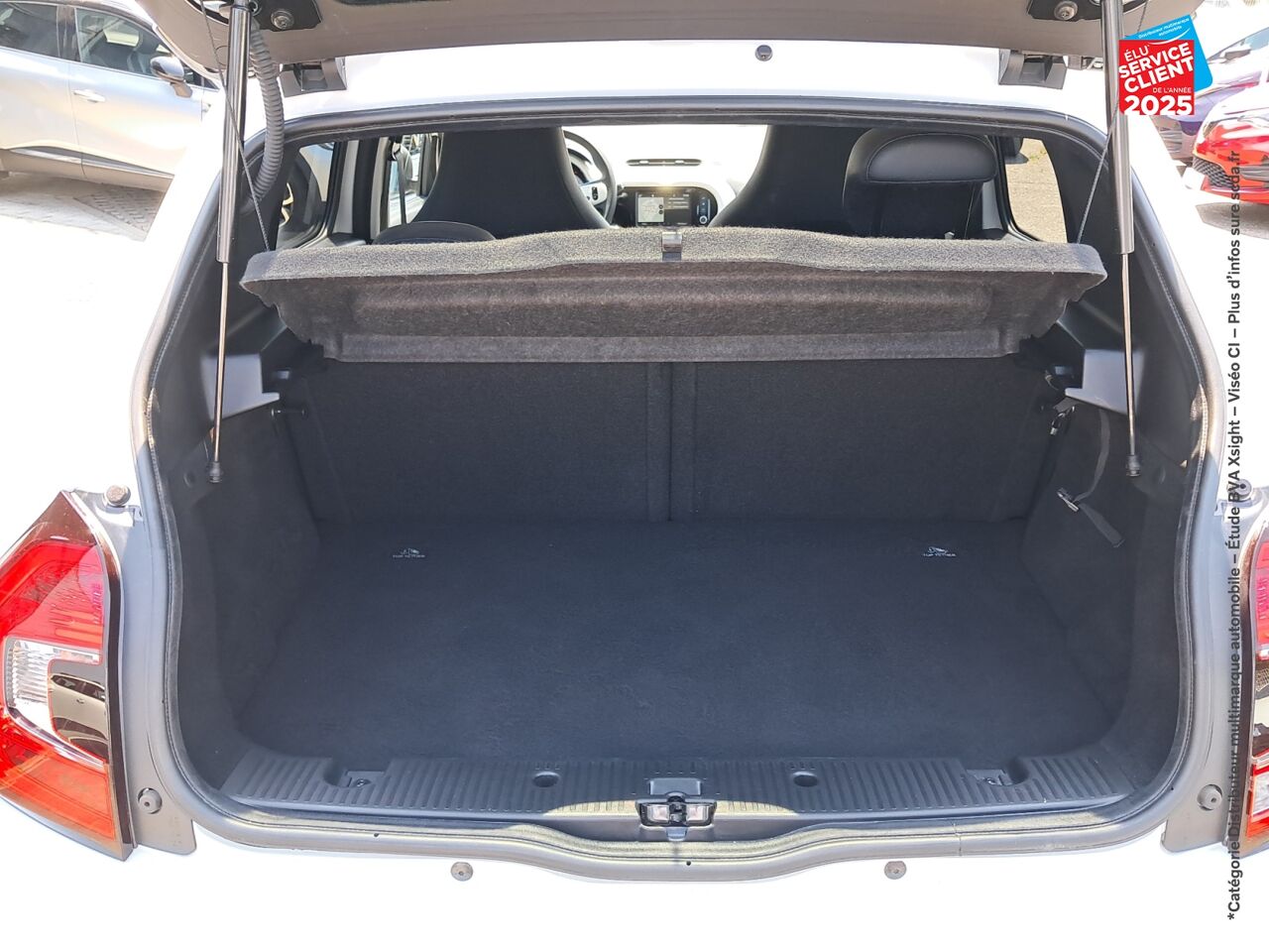 Véhicule d'occasion RENAULT TWINGO E-TECH ELECTRIC INTENS R80 ACHAT INTEGRAL - 21MY chez Fiat Mulhouse