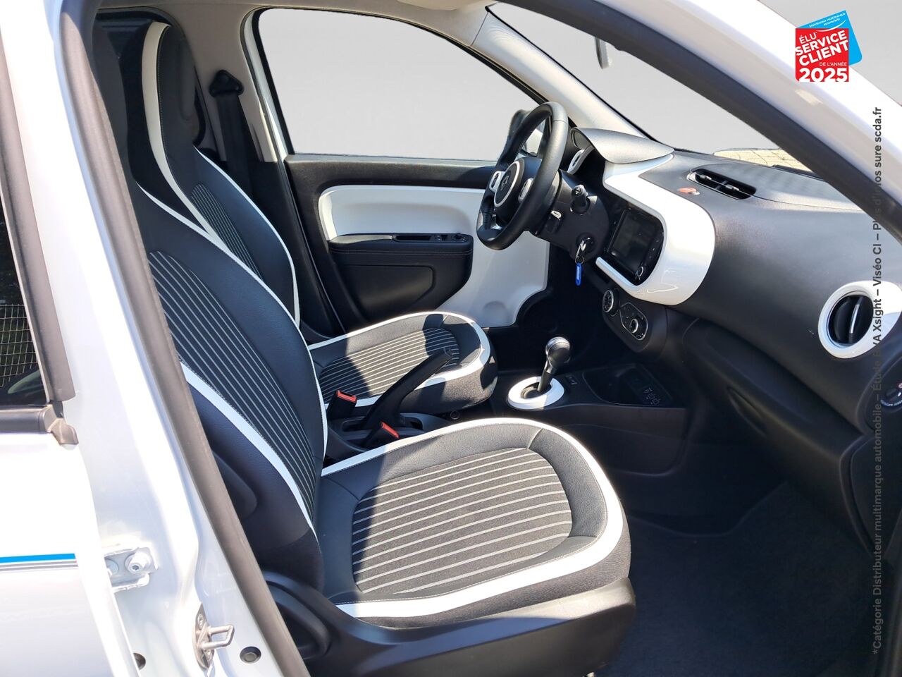 Véhicule d'occasion RENAULT TWINGO E-TECH ELECTRIC INTENS R80 ACHAT INTEGRAL - 21MY chez Fiat Mulhouse