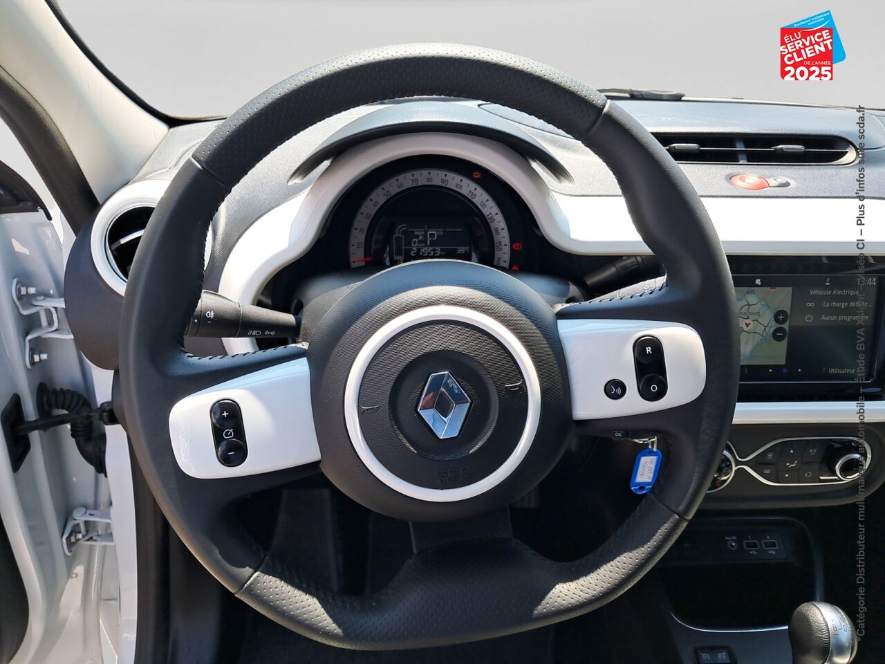 Véhicule d'occasion RENAULT TWINGO E-TECH ELECTRIC INTENS R80 ACHAT INTEGRAL - 21MY chez Fiat Mulhouse