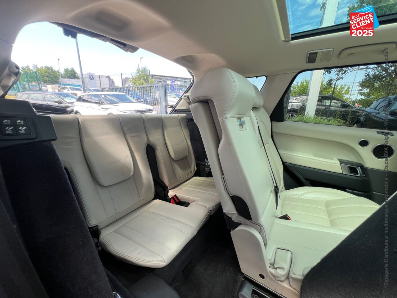 Véhicule d'occasion LAND-ROVER RANGE ROVER SPORT 3.0 TDV6 258CH HSE DYNAMIC MARK V chez Renault Sélestat