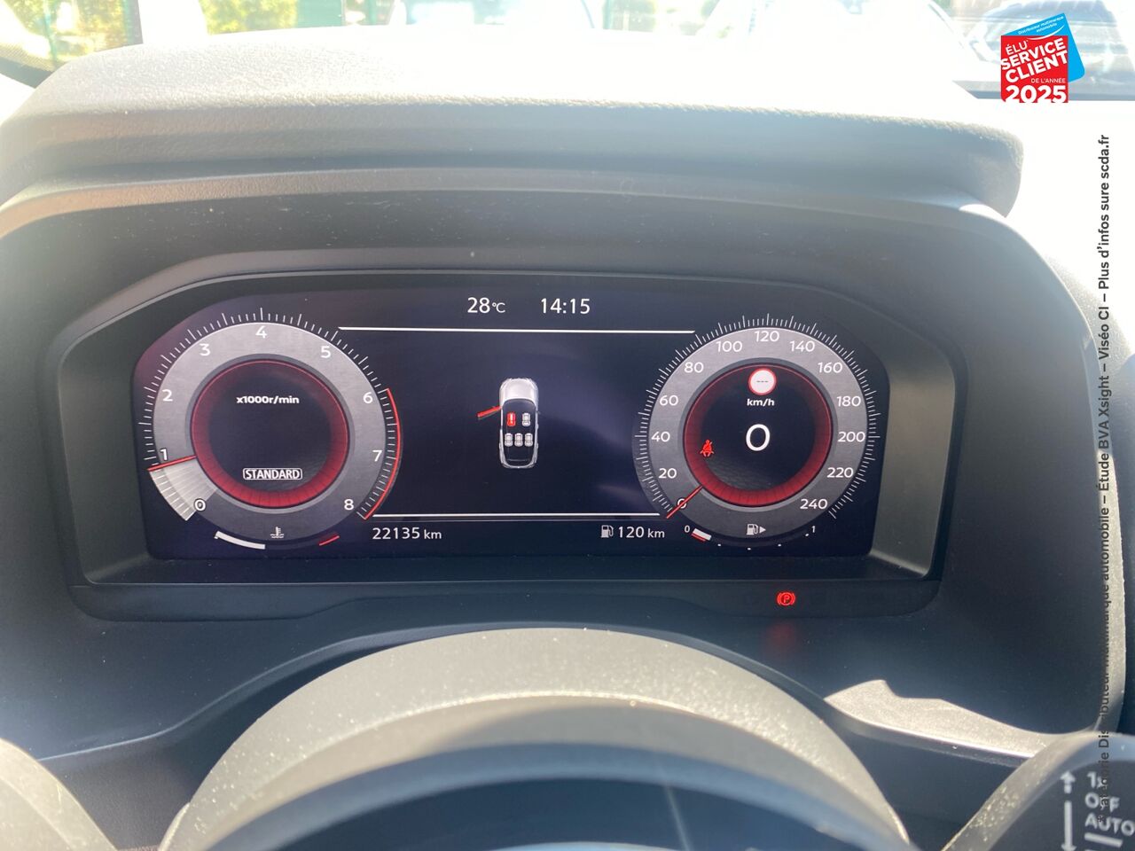 Véhicule d'occasion NISSAN QASHQAI 1.3 MILD HYBRID 140CH N-CONNECTA 2022 GPS chez Toyota Thionville