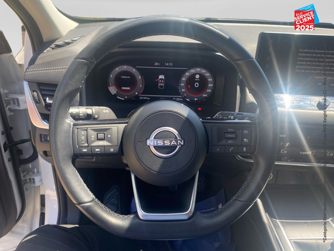 Véhicule d'occasion NISSAN QASHQAI 1.3 MILD HYBRID 140CH N-CONNECTA 2022 GPS chez Toyota Thionville