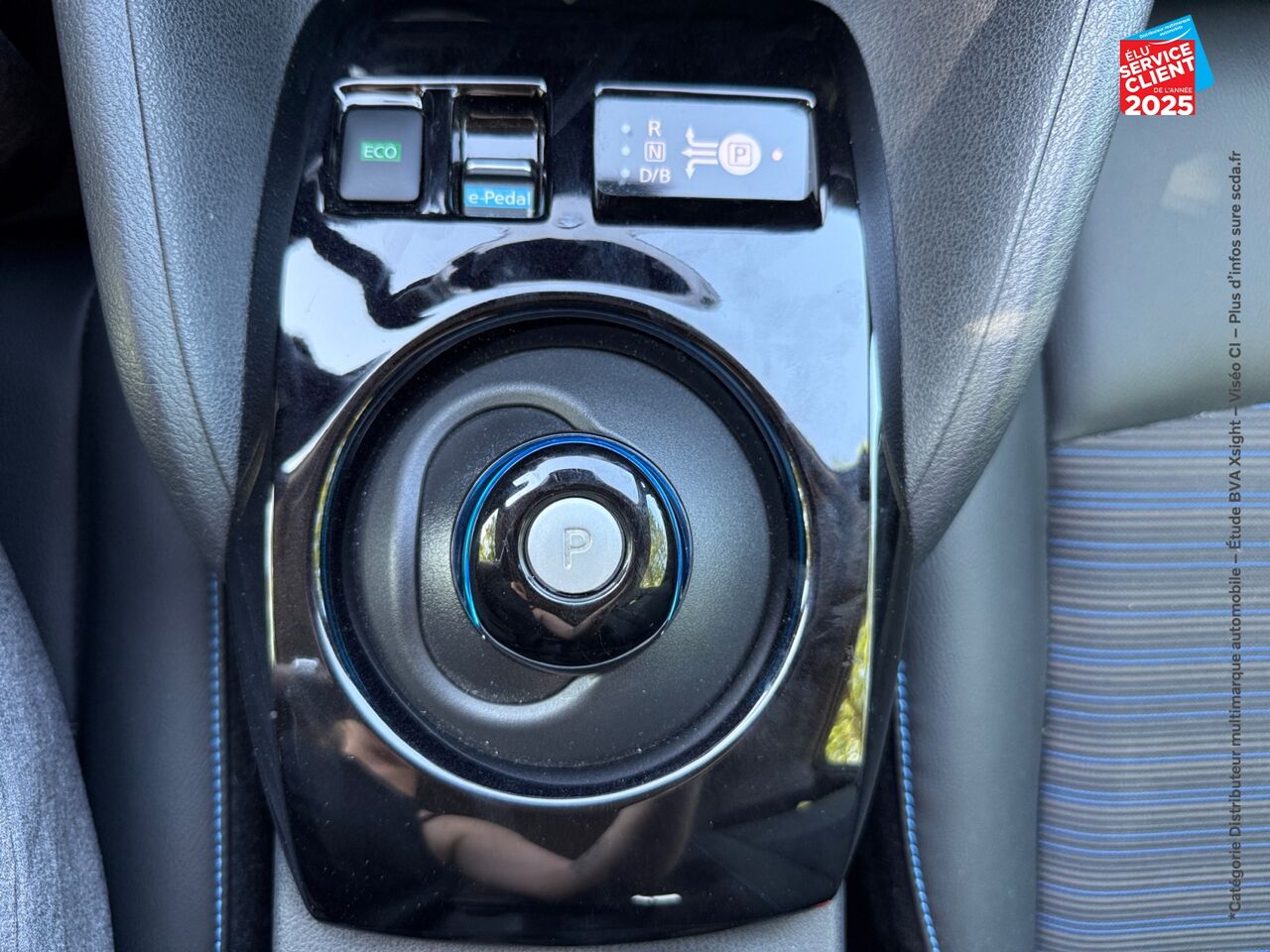 Véhicule d'occasion NISSAN LEAF 150CH 40KWH N-CONNECTA 21 chez Hyundai Chalons