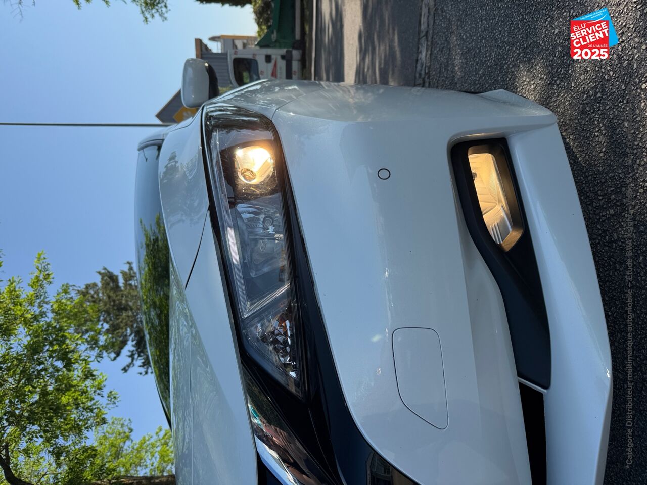 Véhicule d'occasion NISSAN LEAF 150CH 40KWH N-CONNECTA 21 chez Hyundai Chalons