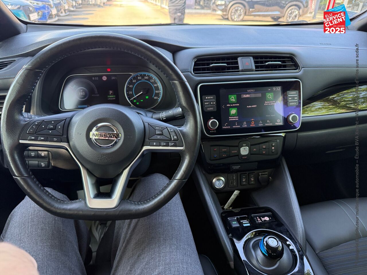Véhicule d'occasion NISSAN LEAF 150CH 40KWH N-CONNECTA 21 chez Hyundai Chalons